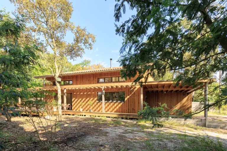 maison-messanges-en-bois-pins1